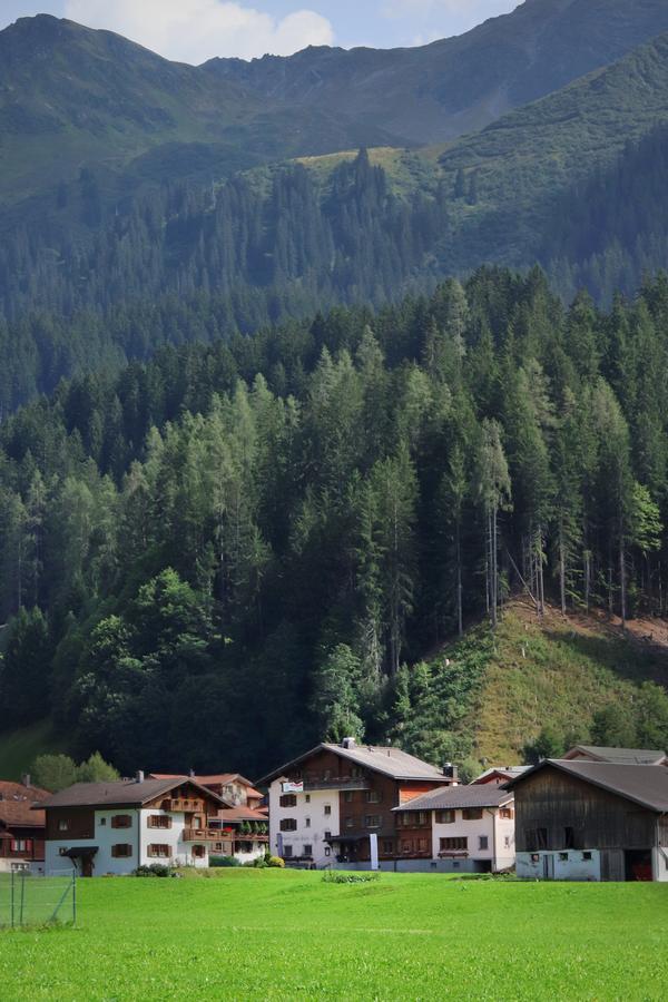 Hotel Alte Post Selfranga Bagian luar foto